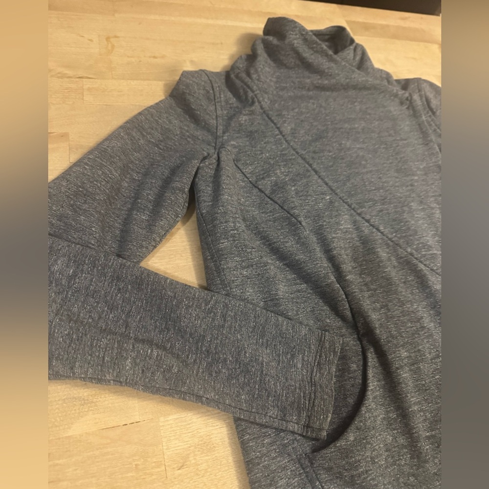 Lululemon Athletica That’s a Wrap jacket/sweater Gray - Picture 7 of 11